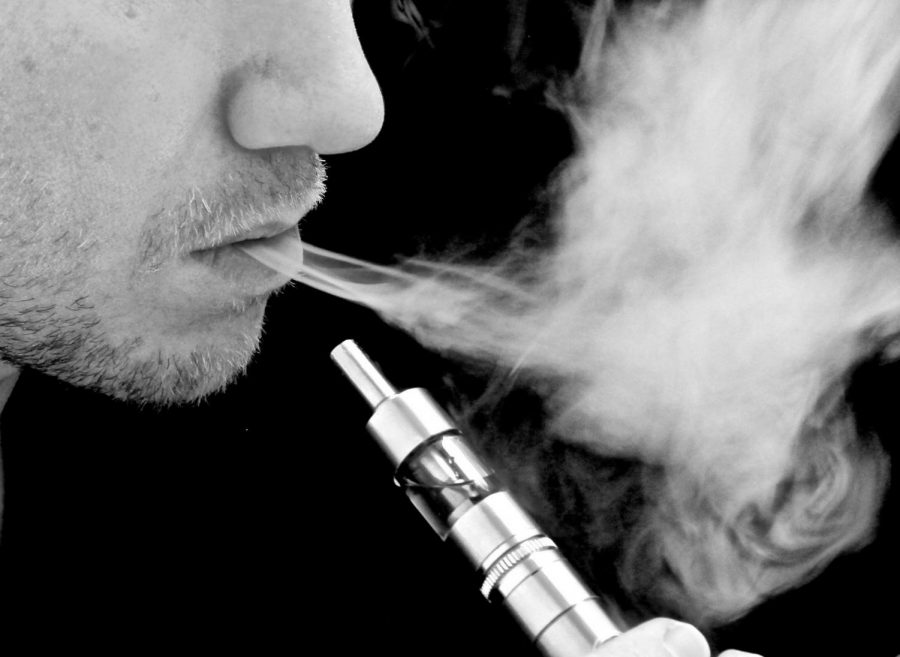 should-vaping-be-banned-ems-sound